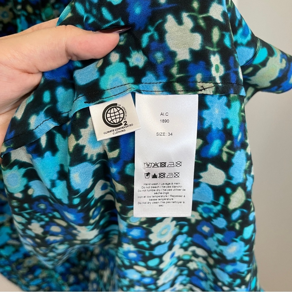 Ganni Blue Wrap Dress Azure Blue Floral V Neck Long Sleeve Silk Blend Sz 34 EU - Picture 5 of 6